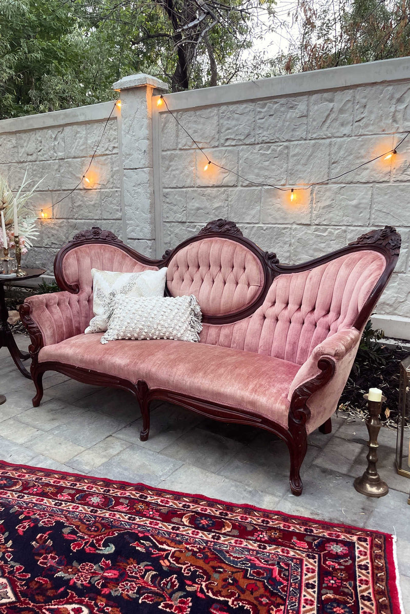 “Casablanca” Settee