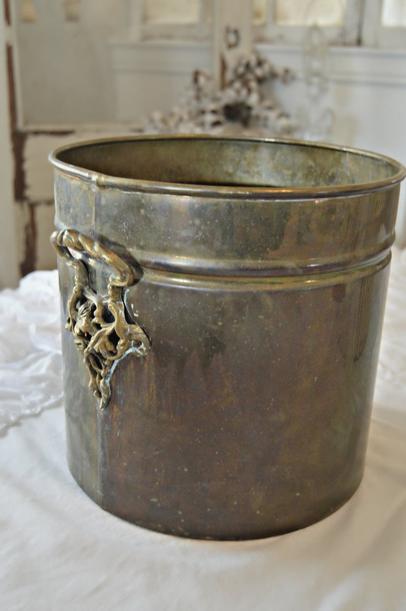 Vintage champagne bucket tarnished silver | Utah Wed Rentals